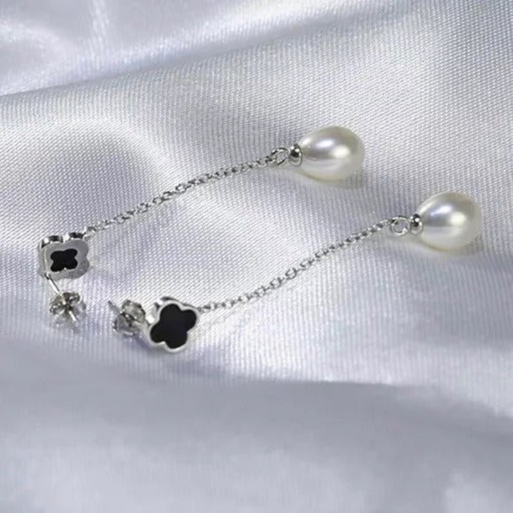 925S White Freshwater Pearl Hook Dangle Earring With Black Clover 925S Silver - Picture 6 of 9